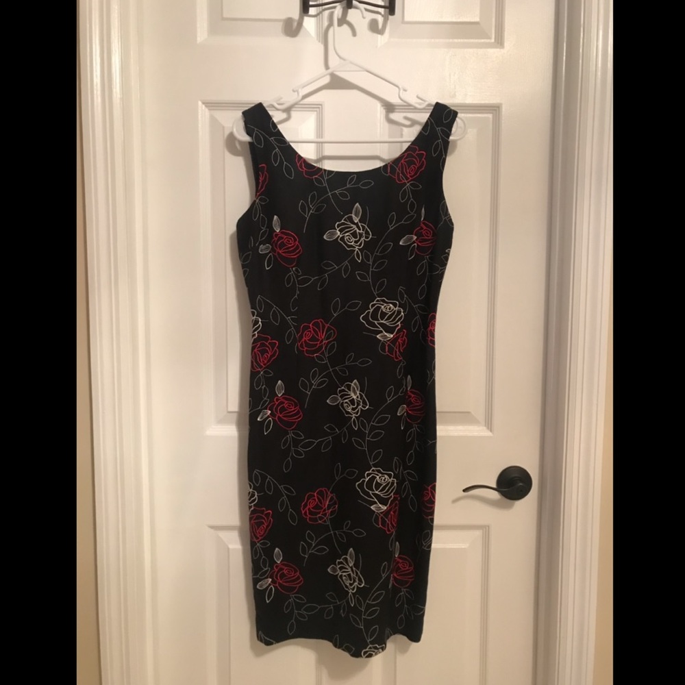 Maggie London rose dress